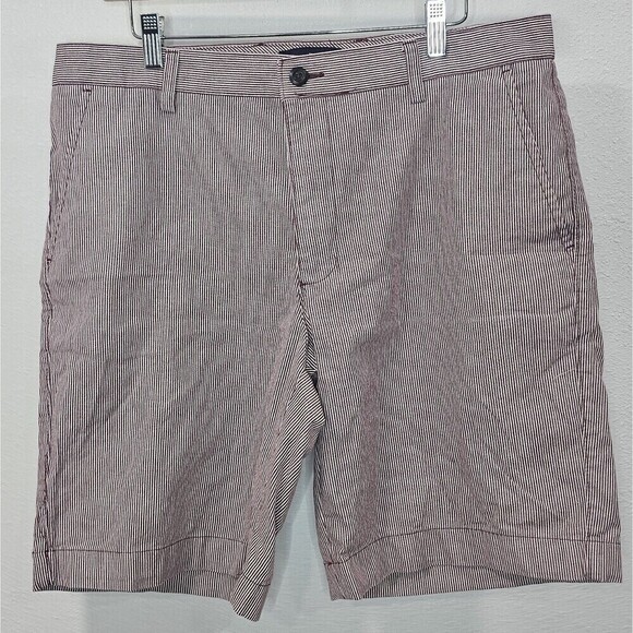 Club Room Other - Club Room Casual Shorts Burgundy White Striped Seersucker Mid Length Men's 34